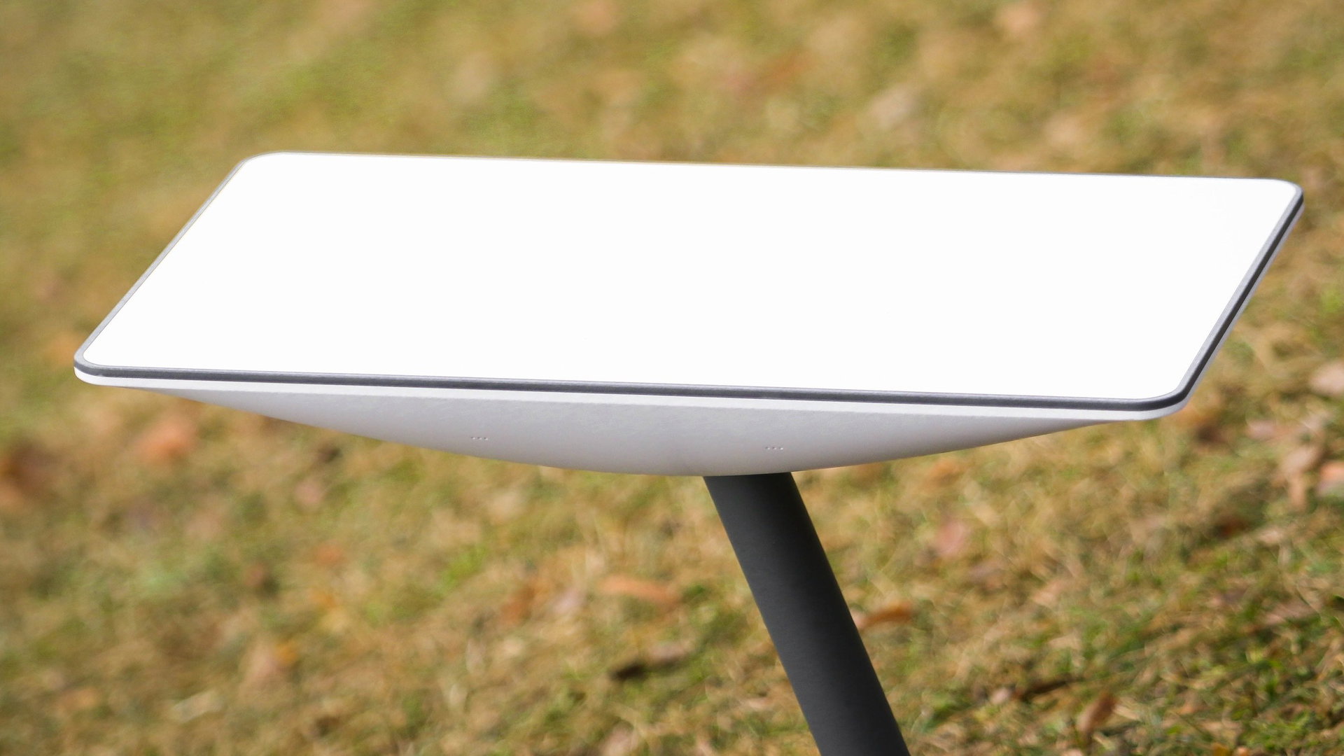FCC Approves New Mini Starlink Dish | PCMag